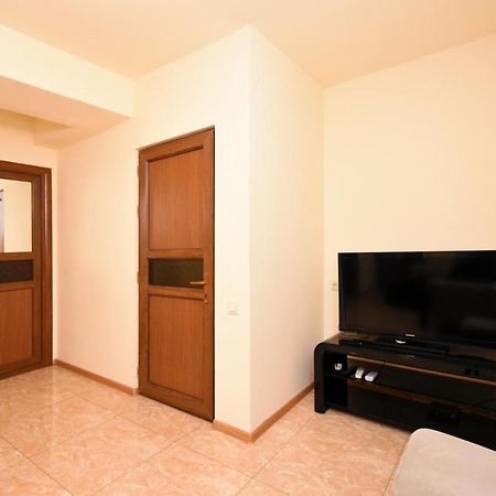 A&X Hostel And Tours Γιερεβάν Εξωτερικό φωτογραφία