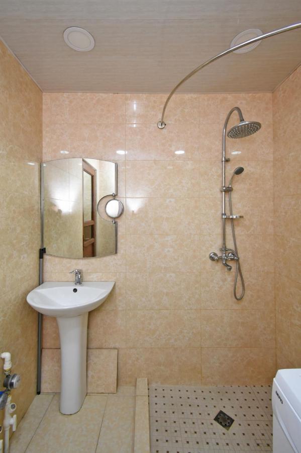 A&X Hostel And Tours Γιερεβάν Εξωτερικό φωτογραφία