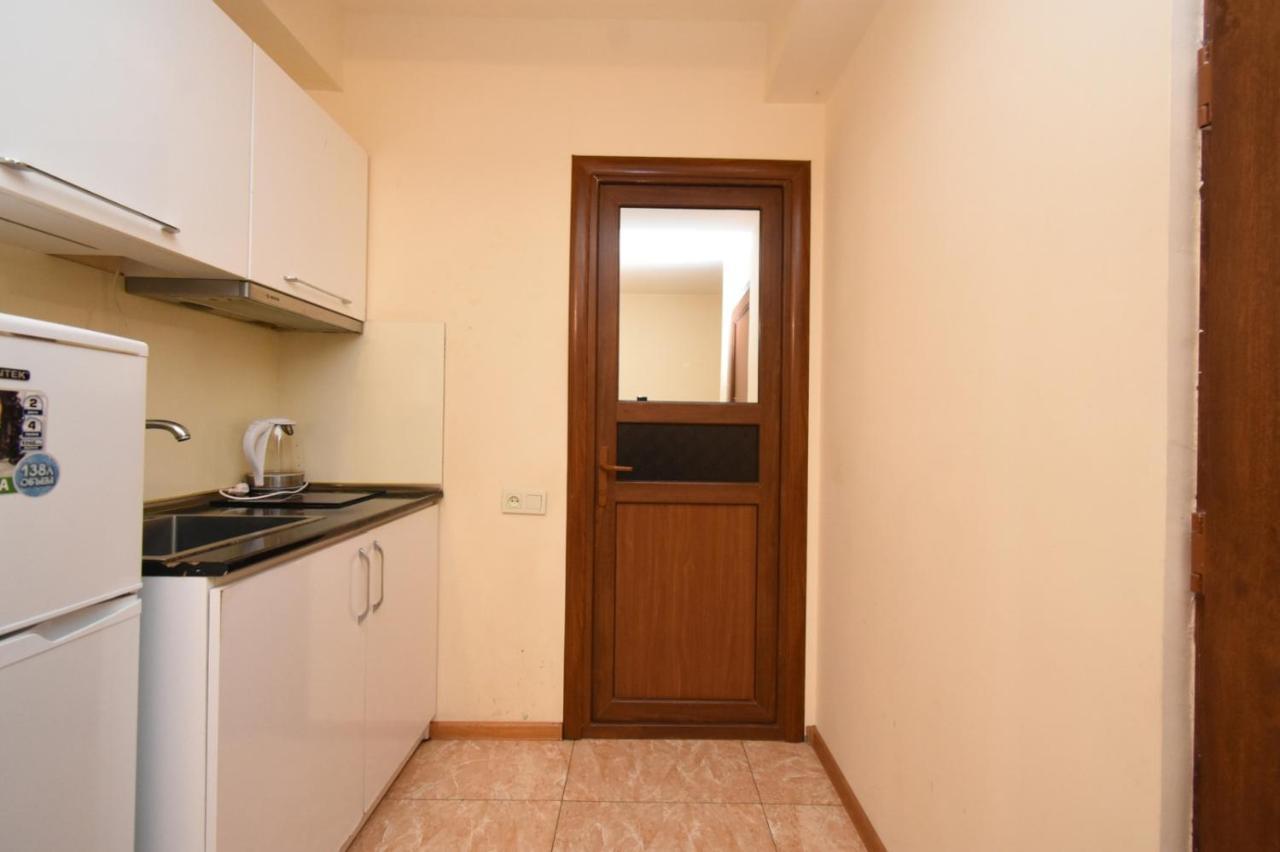 A&X Hostel And Tours Γιερεβάν Εξωτερικό φωτογραφία