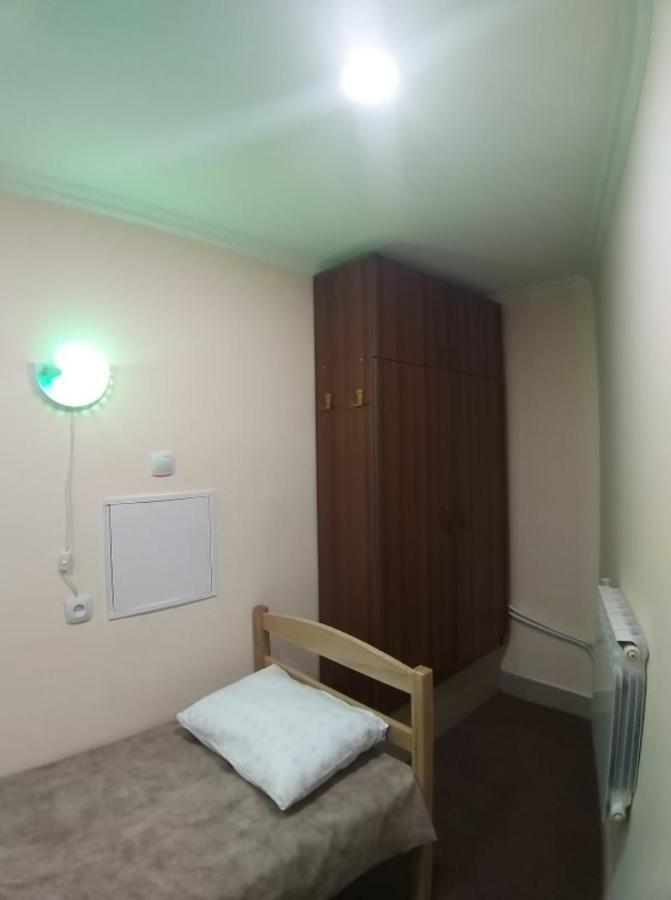 A&X Hostel And Tours Γιερεβάν Εξωτερικό φωτογραφία